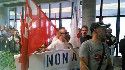 17-07-06 ProtestaRepresión SindicalAutobusesOjeaPonteareas06.jpg